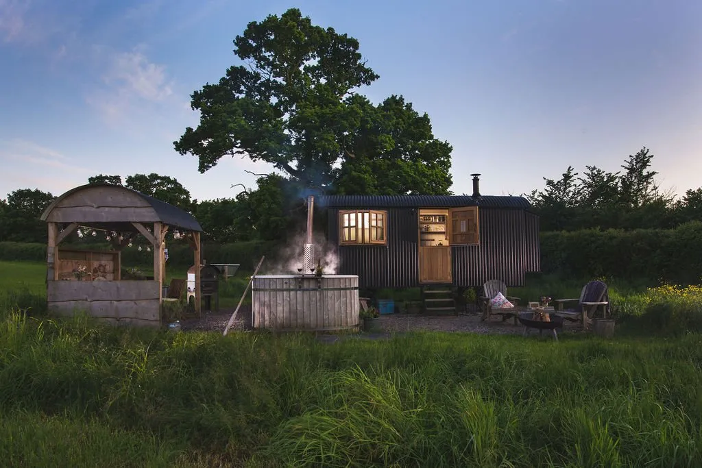 Farmstead Glamping Dorset