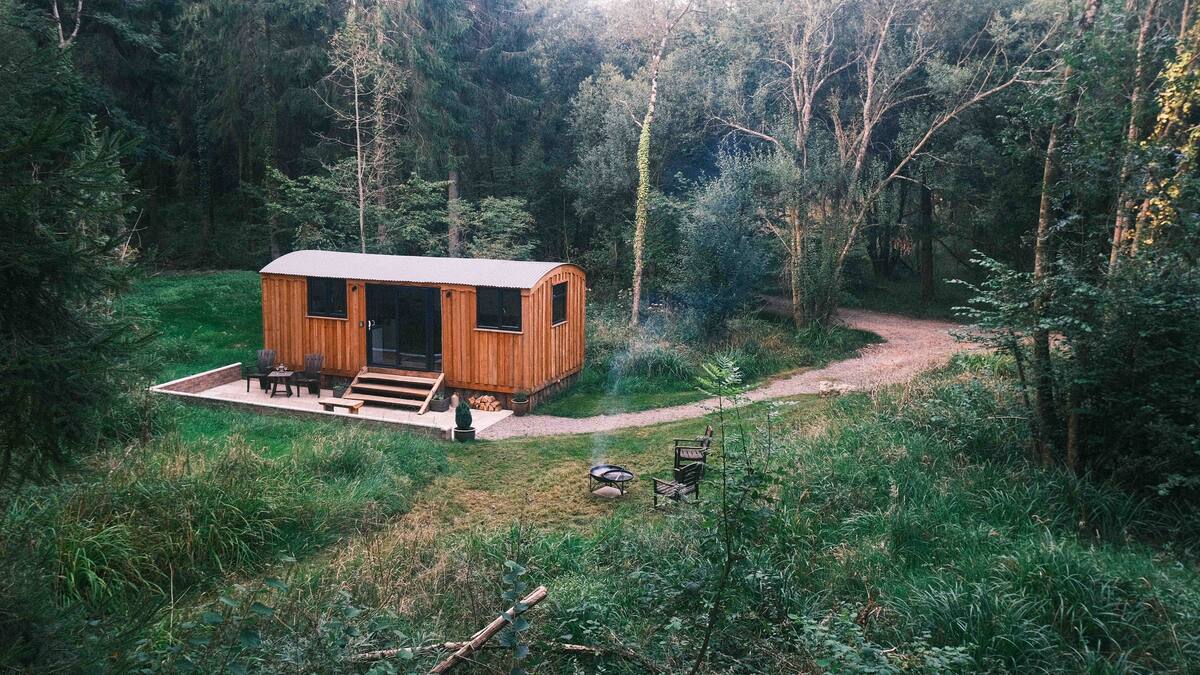 Woodpecker Cabin Glamping Dorset Airbnb