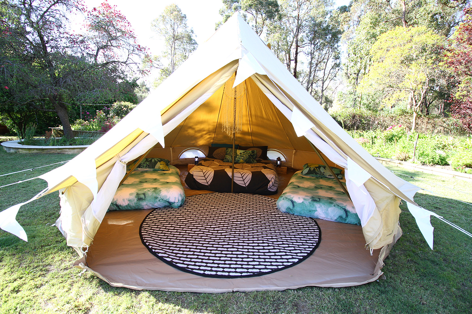 Totem Glamping in Perth