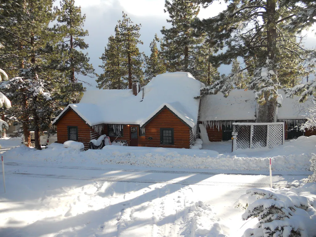 Luxury Cabins in NEvada