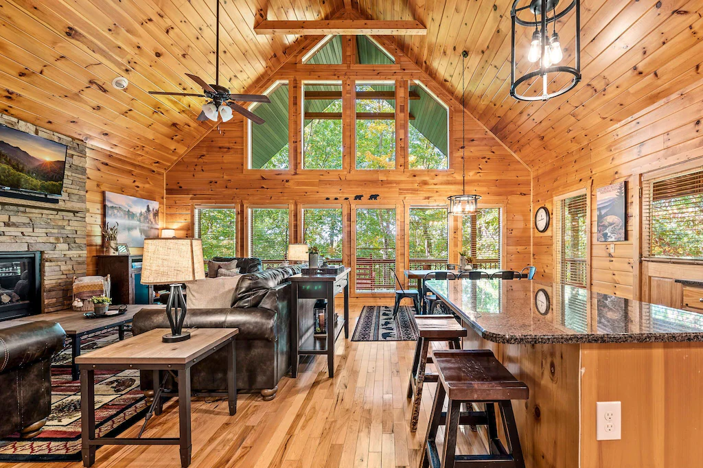 Mountain Dream'Inn - Luxury Cabin Rental Pigeon Forge