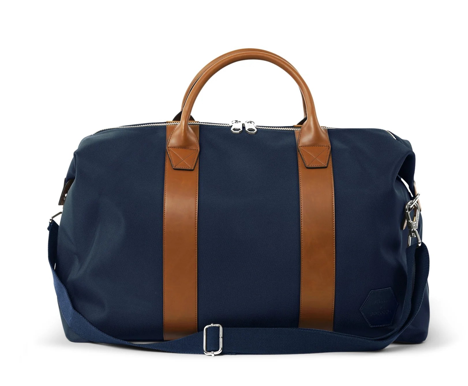 Travel-Bag-Navy-Weekender-Gifts-For-Men