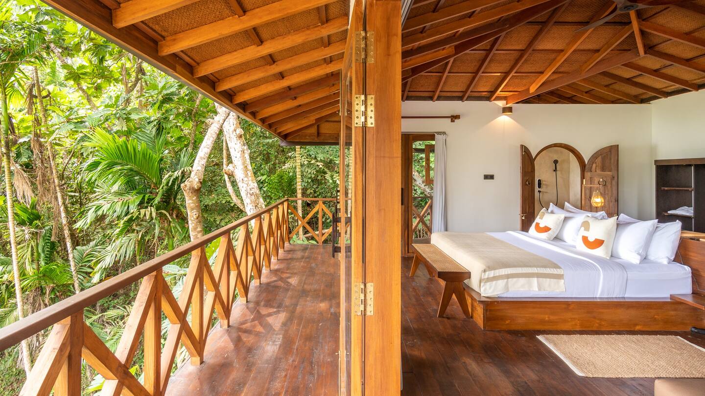 Araliya Cabana with Oceanview - Sri Lanka Glamping Airbnb