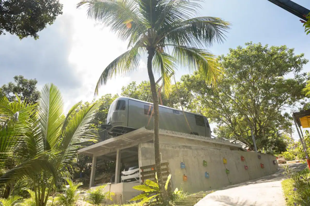 Caravan Stay in Durian Orchard