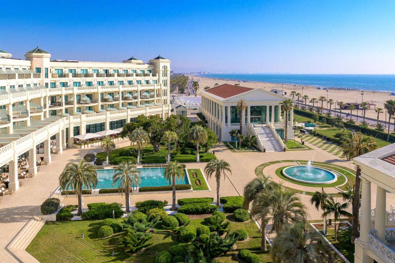 Las Arenas Balneario Resort - Beach Resorts in Spain