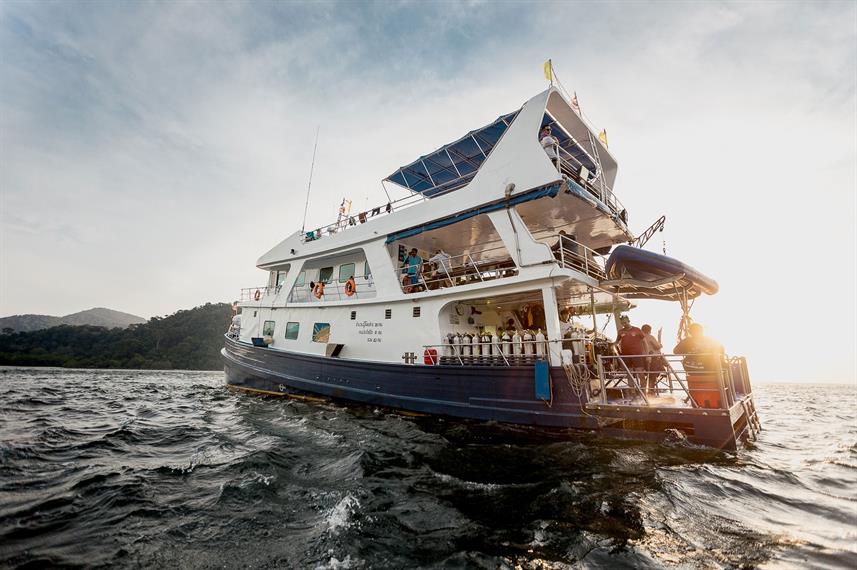 Peterpan Liveaboard Thailand