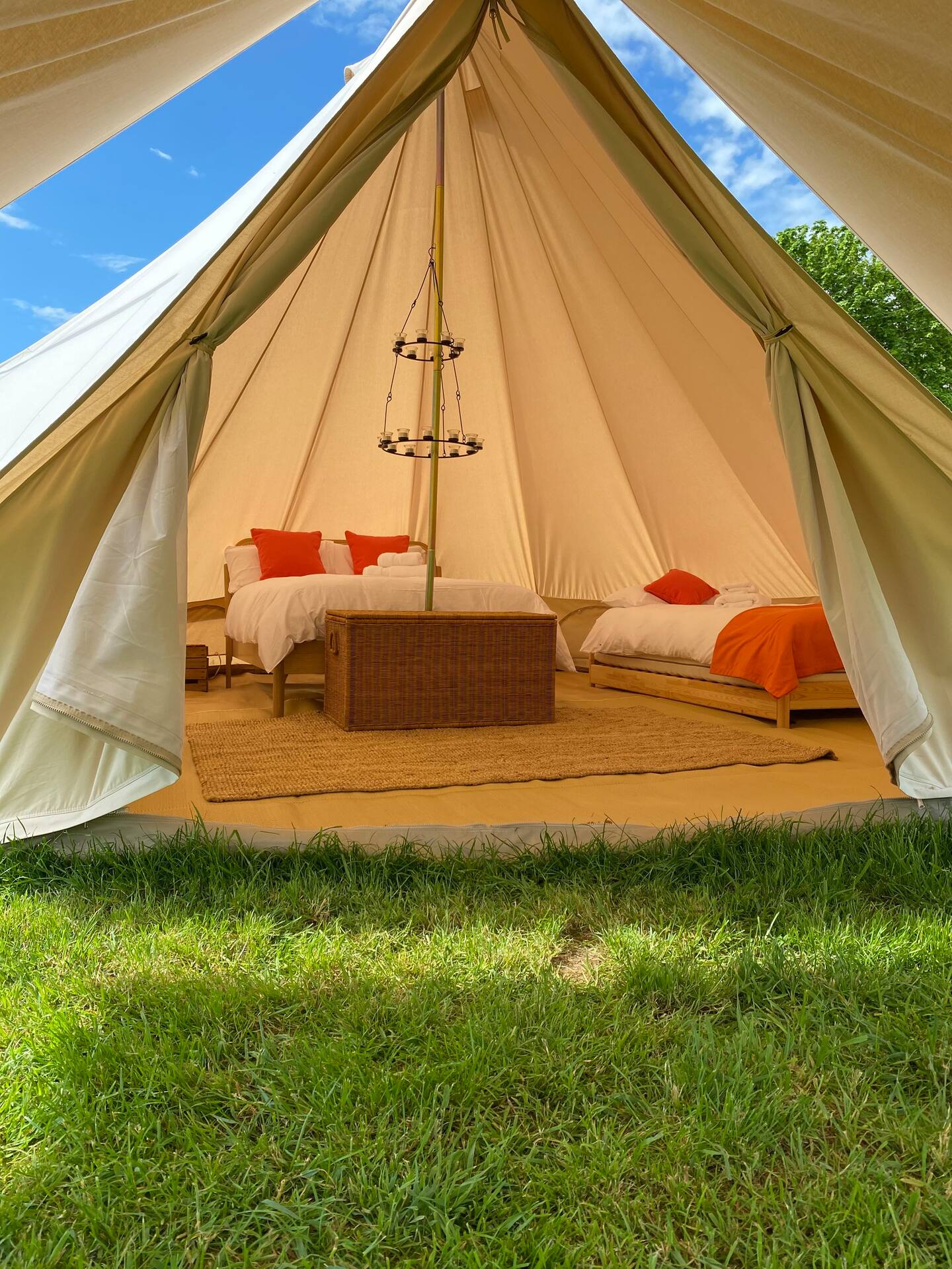 Happy Valley Pod Luxury Glamping - Cotswolds