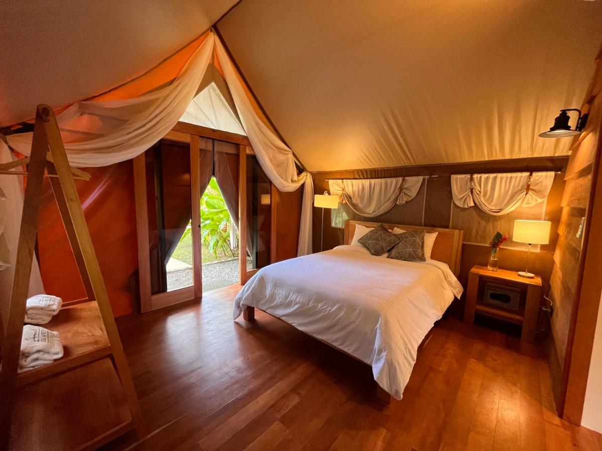 Hotel Arenal Glamping Resort Costa Rica