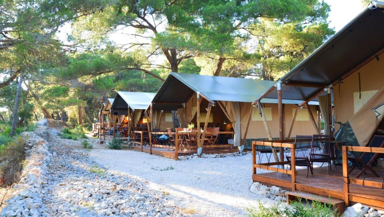 Losinj Glamping - Camp Čikat