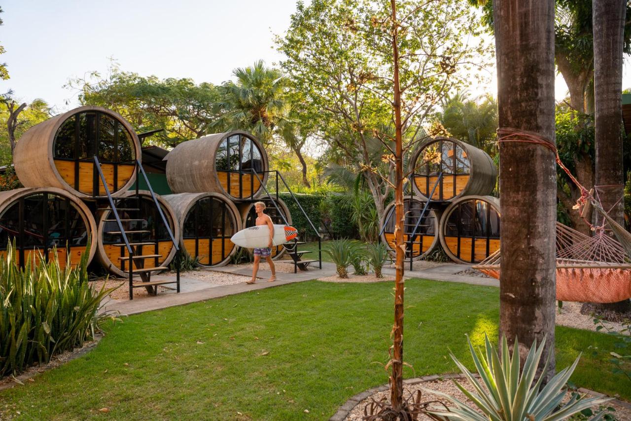 Pipe House Playa Grande - Costa Rica Glamping