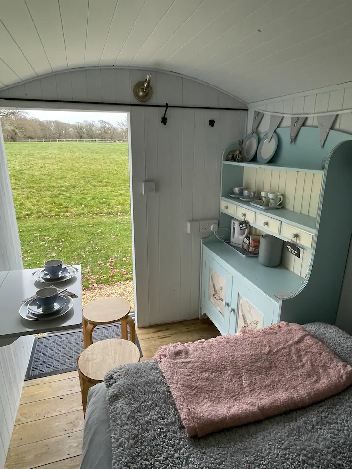 The Hut - A Perfect Glamping Experience
