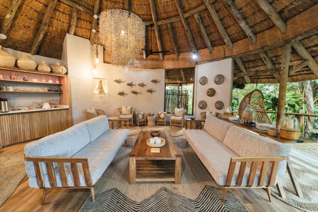 Thonga Beach Lodge - South Africa