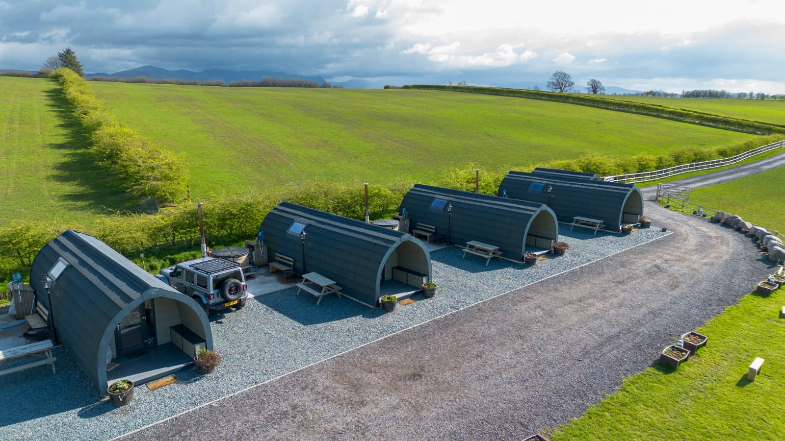 glamping pods lake district with hot tubs