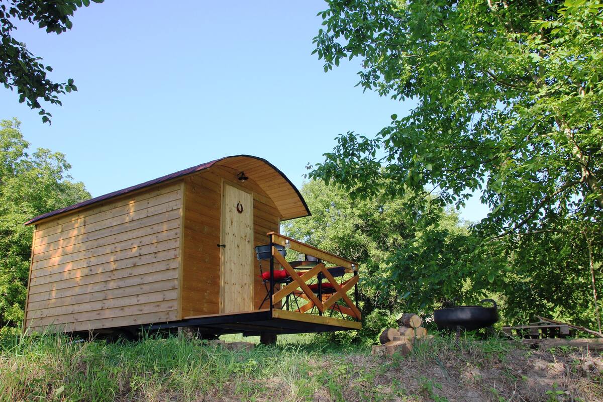 Beaver's Shepherd Hut on Drau River - Slovenia