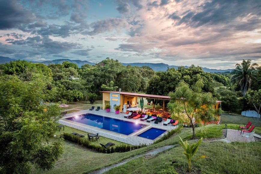 Mangoo Glamping - Colombia