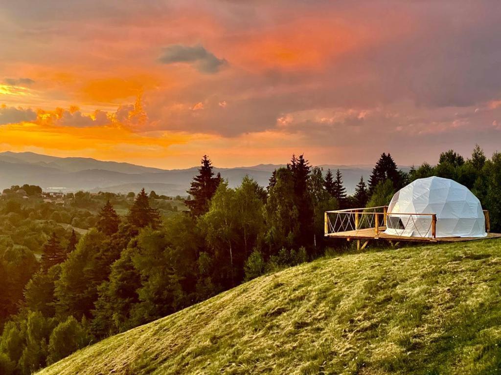 Nomad Ecovillage - Romania