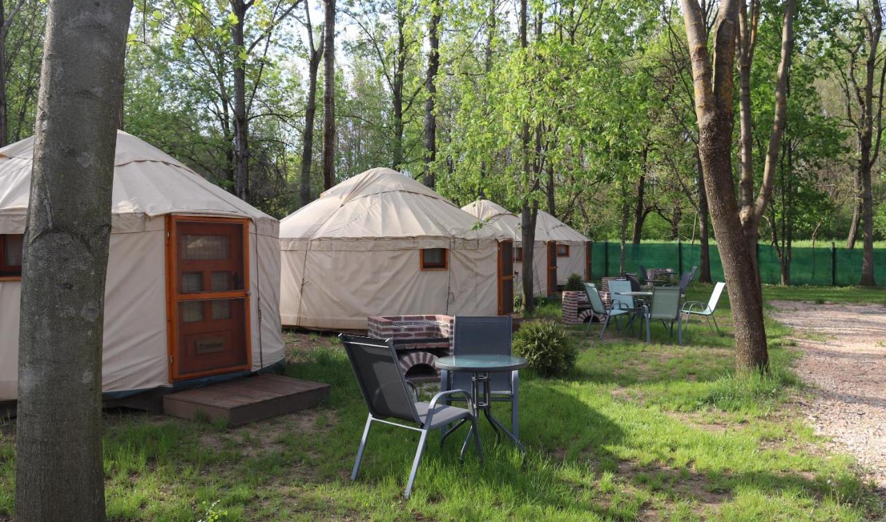 Öko Kemping és Glamping Tiszadada - Hungary