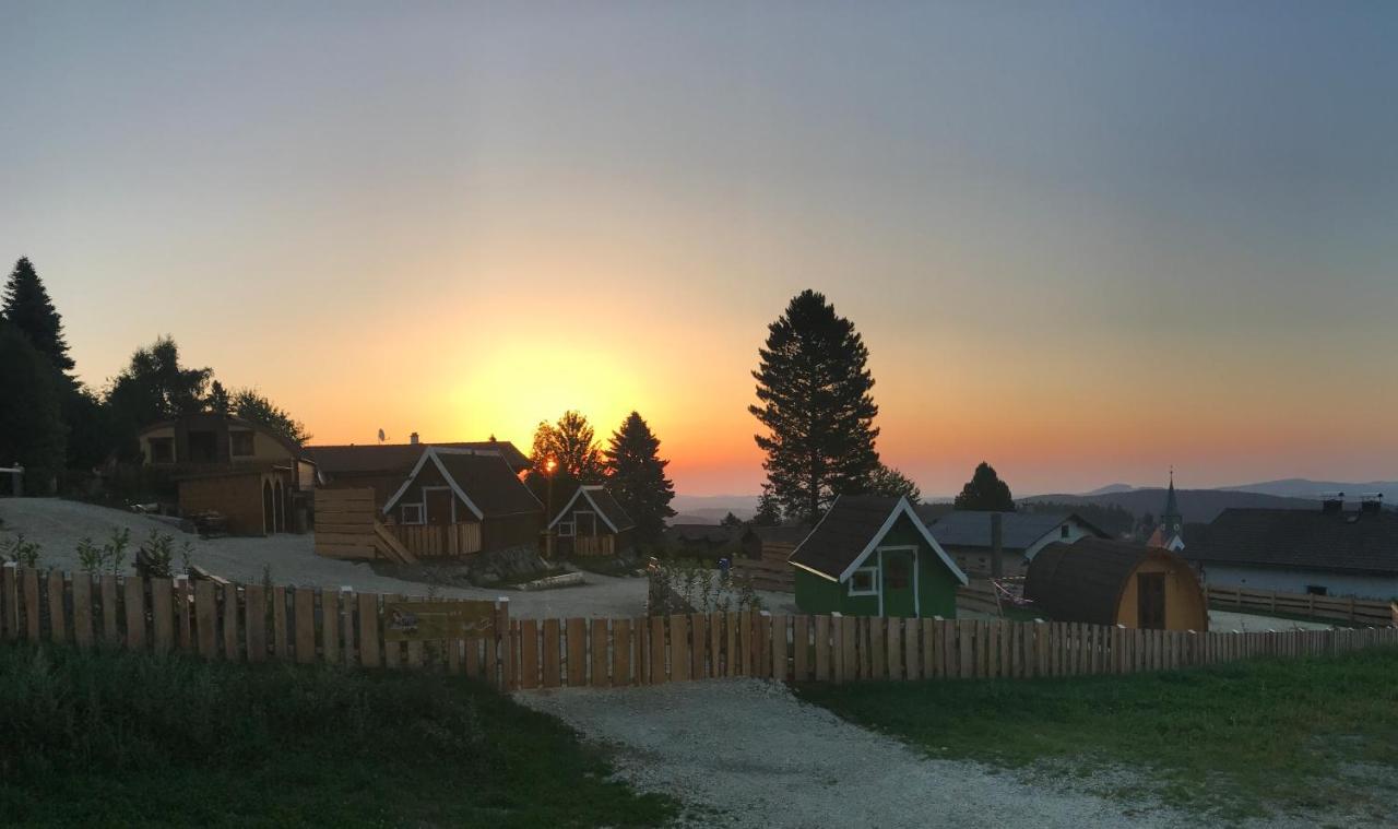 Glamping Park Moenichkirchen - Austria