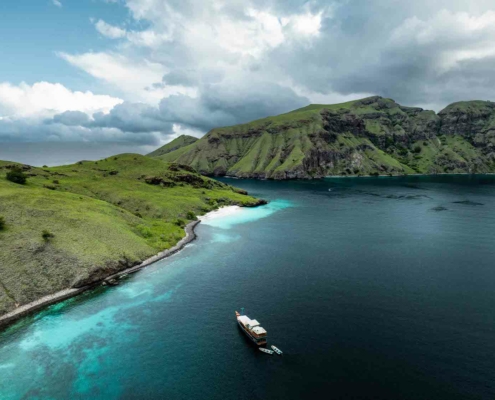 Uber Scuba Komodo Liveaboard Review